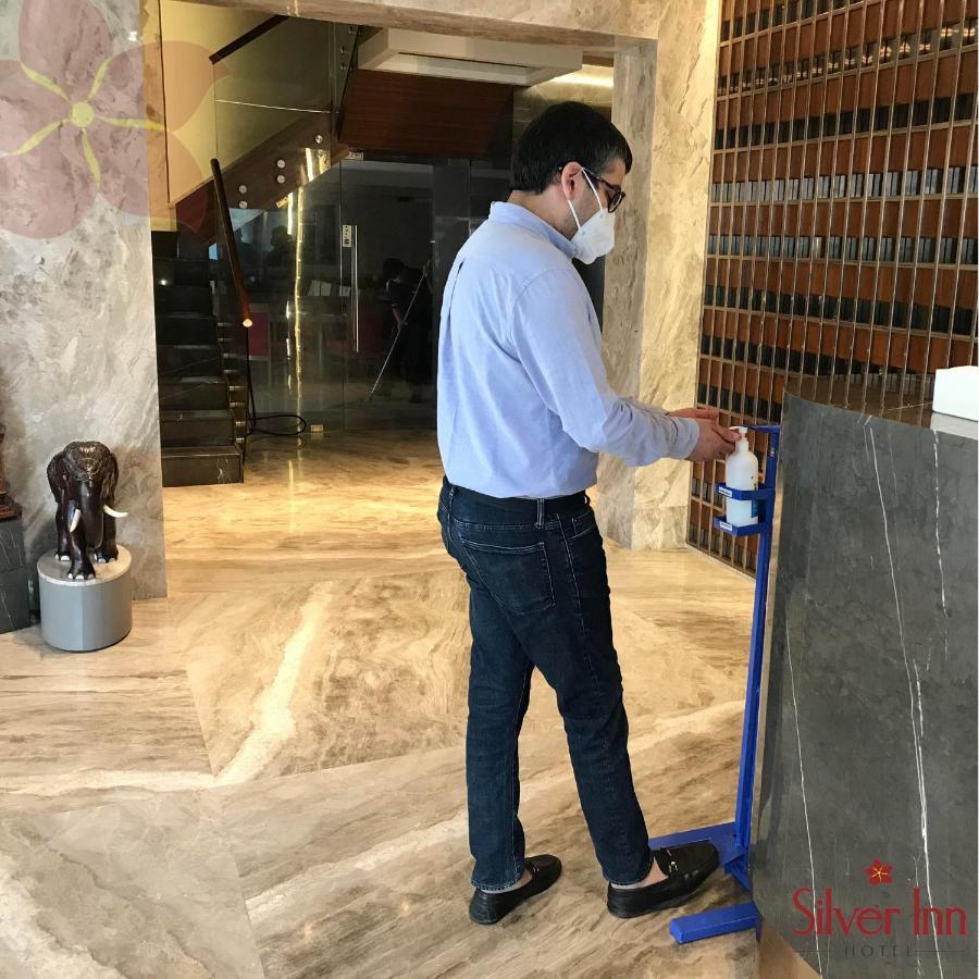 Hotel Silver Inn Mumbai Exterior photo
