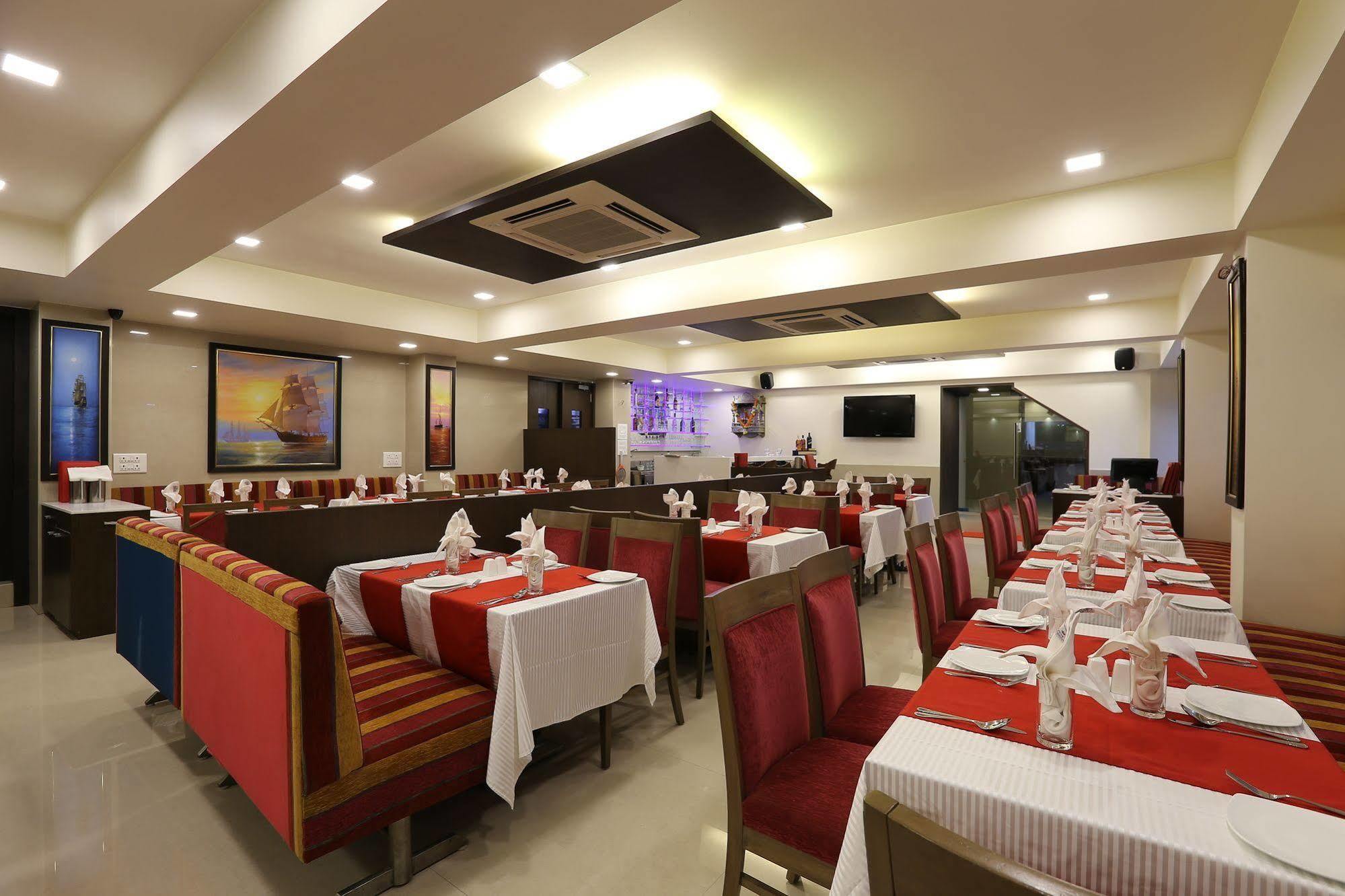 Hotel Silver Inn Mumbai Exterior photo