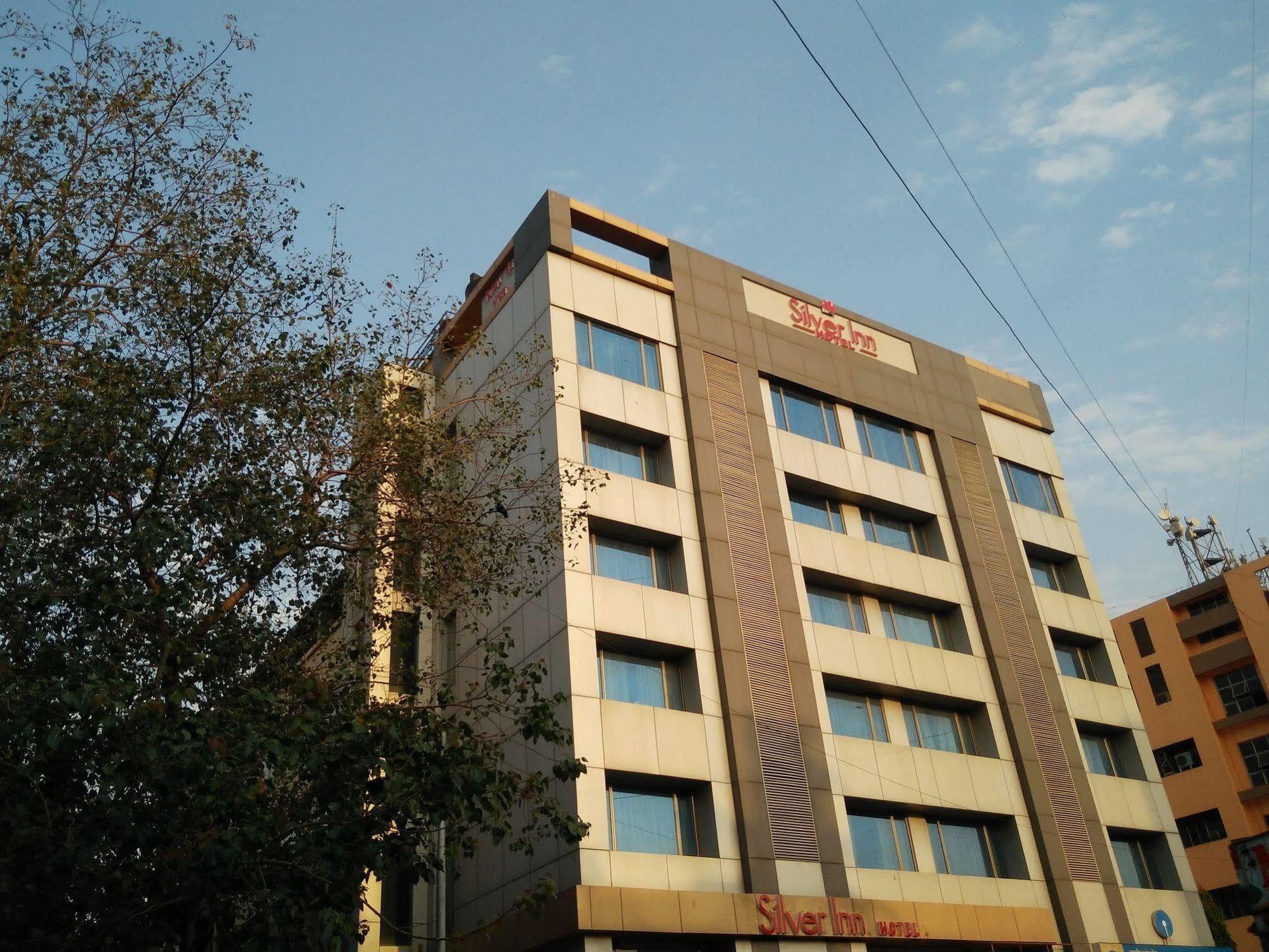 Hotel Silver Inn Mumbai Exterior photo